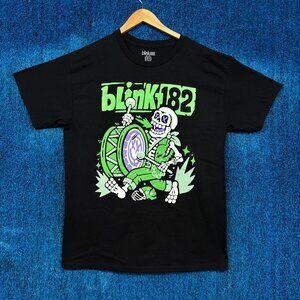 Blink 182 Rock T-shirt Size Large